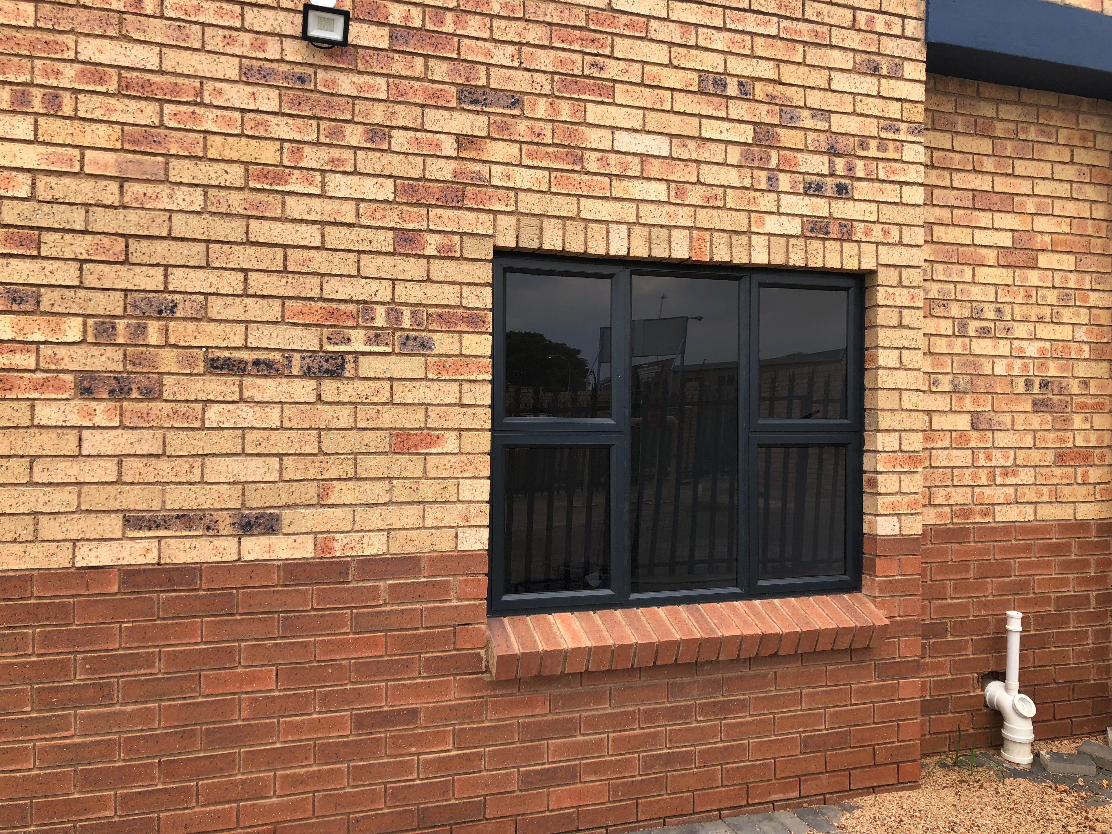 Econo Top Hung Windows